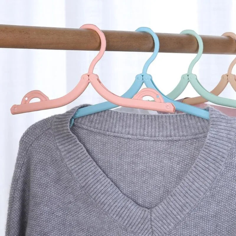 Foldable Clothes Hangers