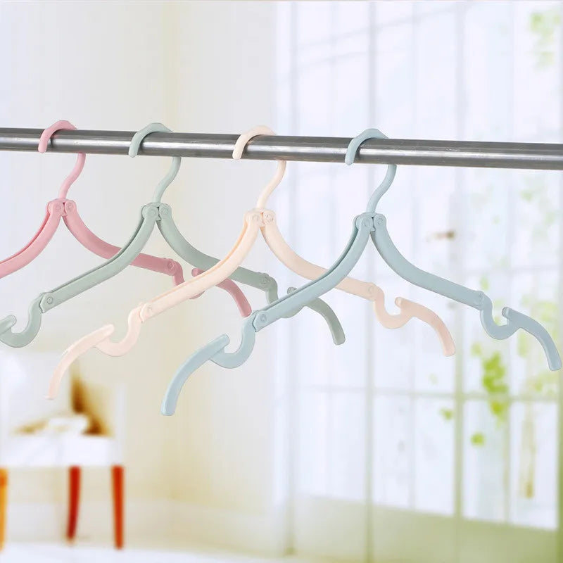 Foldable Clothes Hangers