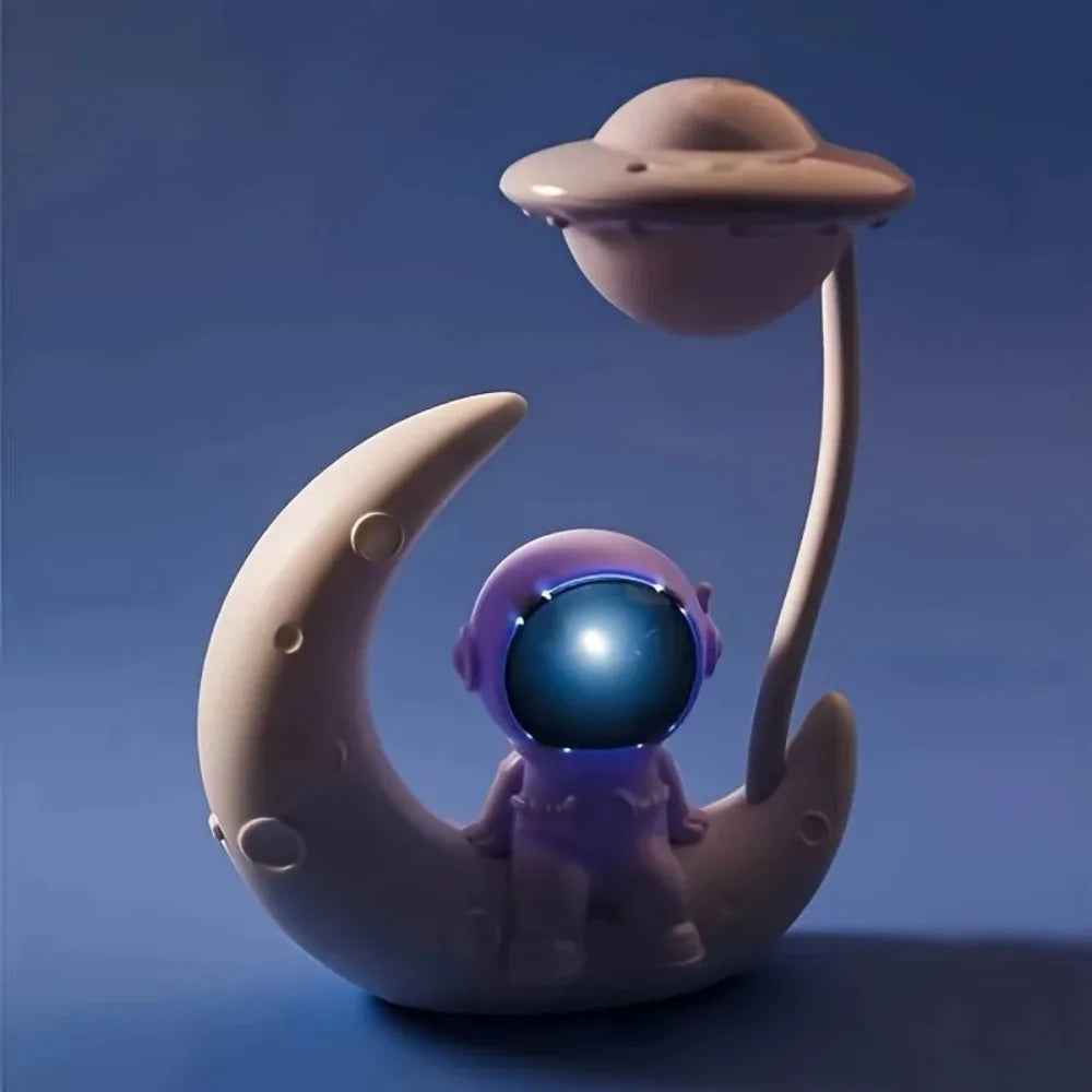 Moon Astronaut Nightlight